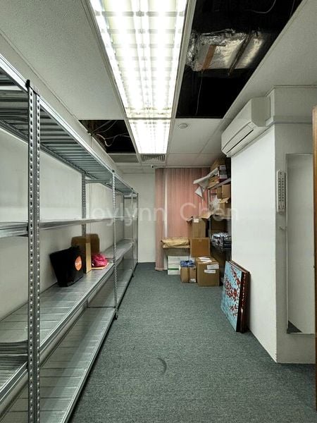 Office for Sale in  Fook Hai Building - Image 3